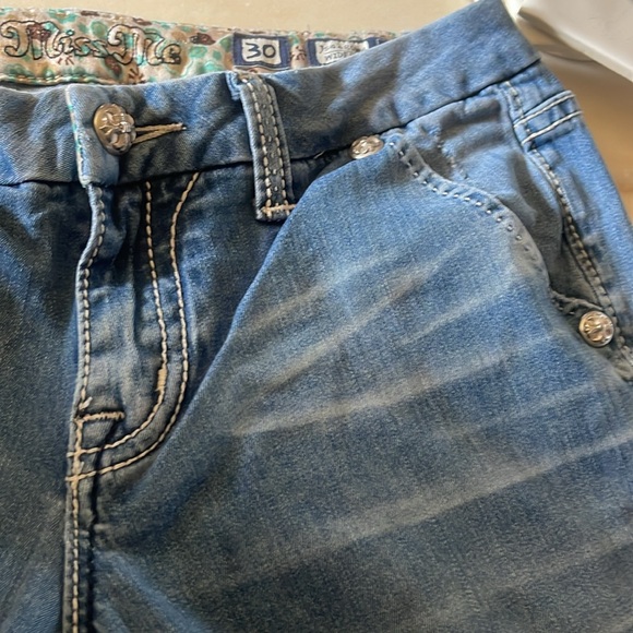 Miss Me wide leg jeans 30x29” inseam very soft jeans - Picture 3 of 10